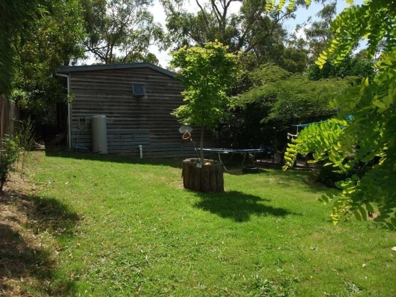 23 Railway Road, Seville VIC 3139
