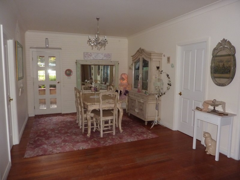 2 Bridgewater Road, Seville VIC 3139