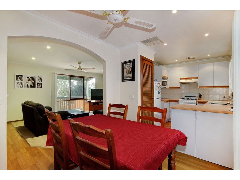 2 Joan Court, Woori Yallock VIC 3139