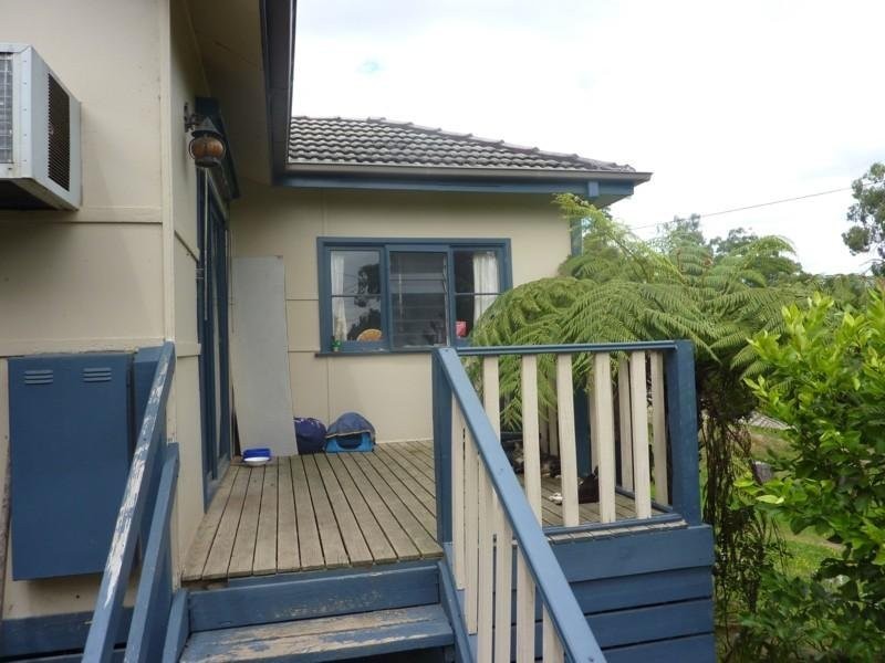 28 Old Warburton Road, Seville VIC 3139