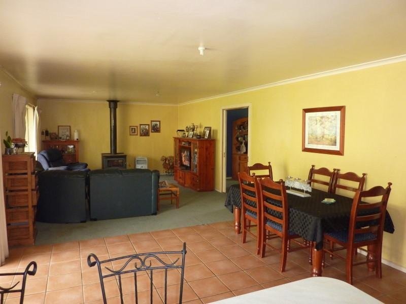 1933 Healesville Kooweerup Road, Yellingbo VIC 3139