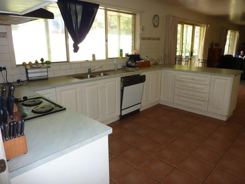 1933 Healesville Kooweerup Road, Yellingbo VIC 3139