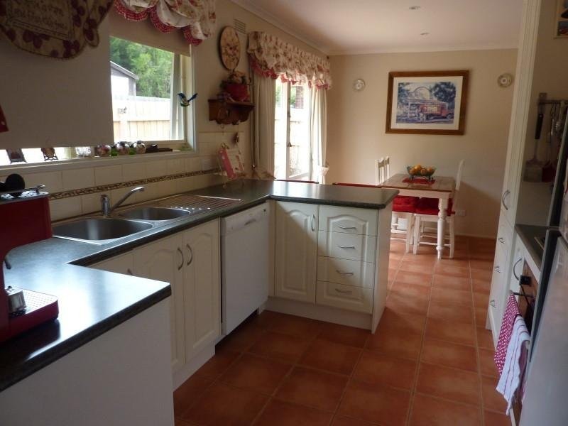 3 Monbulk Seville Road, Seville VIC 3139