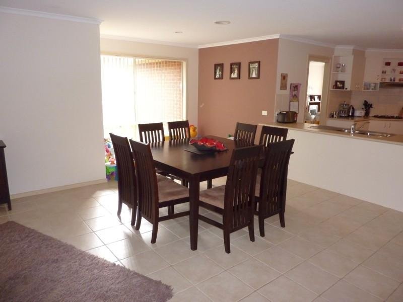 12 Camplin Rise, Lilydale VIC 3140