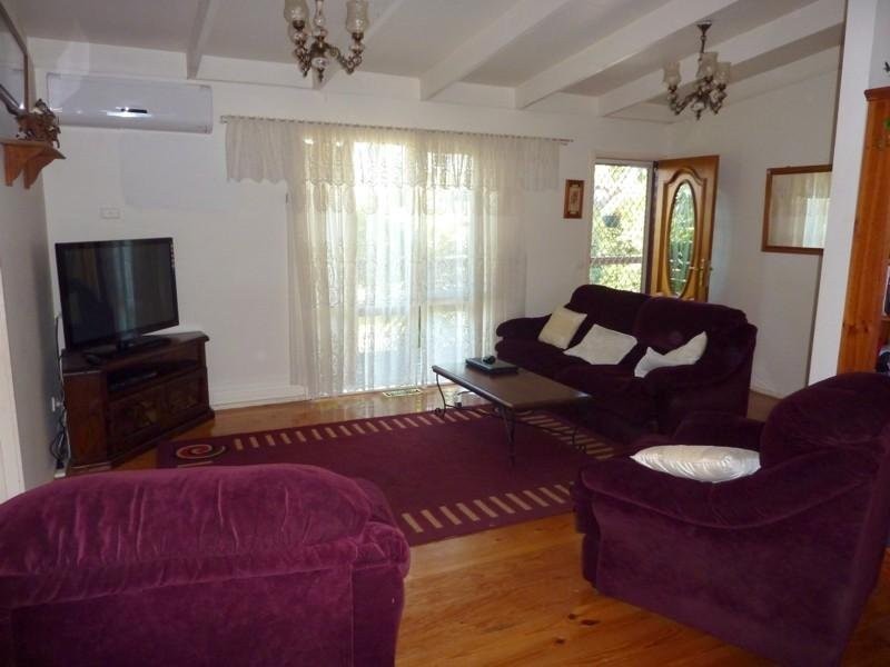 34 Eastview Avenue, Seville VIC 3139