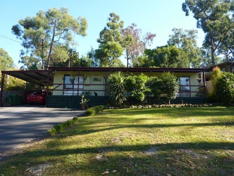 34 Eastview Avenue, Seville VIC 3139