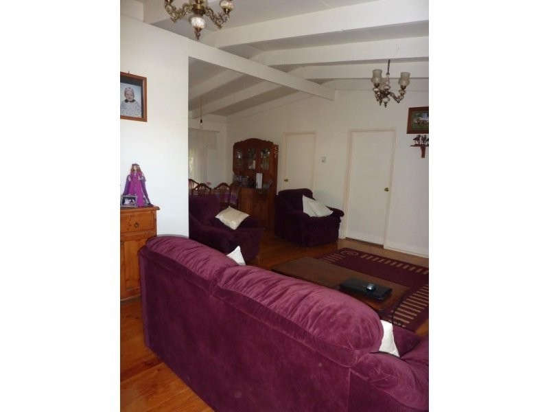 34 Eastview Avenue, Seville VIC 3139