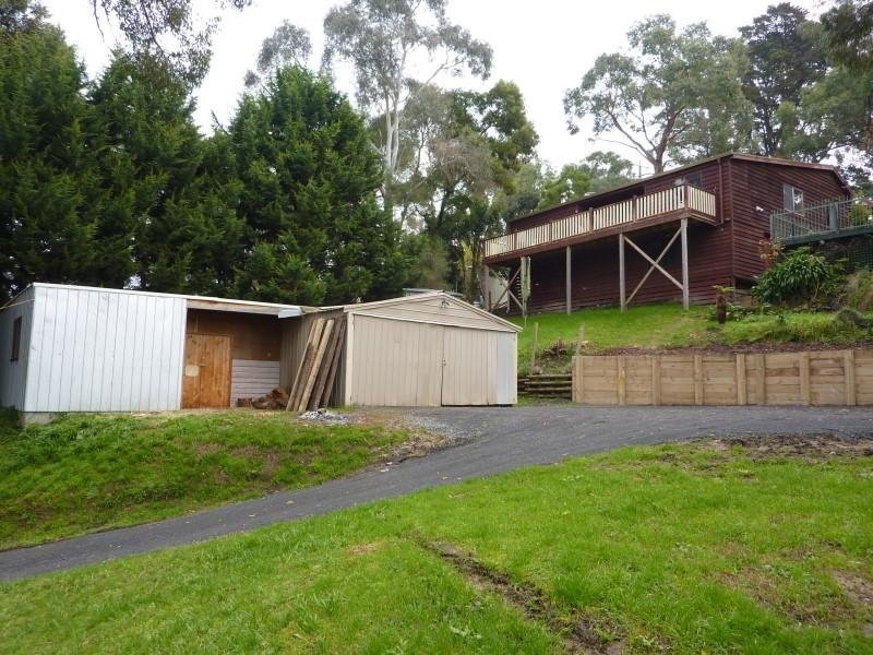38 Old Warburton Highway, Seville VIC 3139