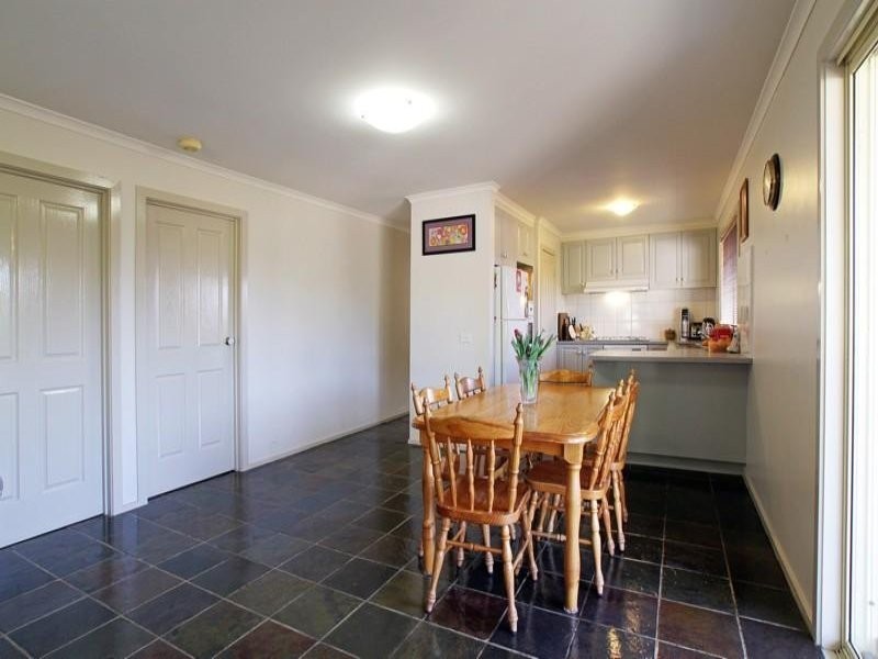 20 Ashley Court, Seville VIC 3139