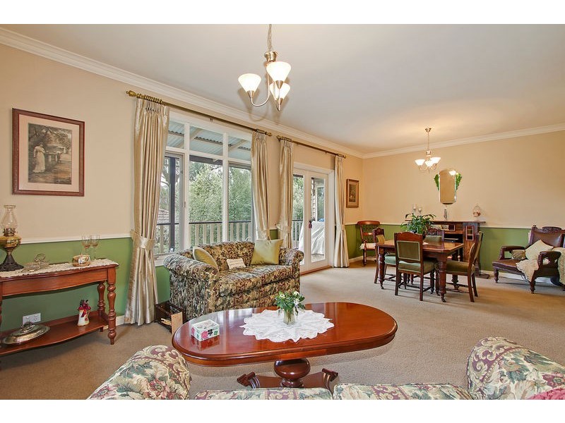 10 Henry Street, Woori Yallock VIC 3139