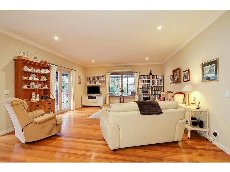 10 Henry Street, Woori Yallock VIC 3139