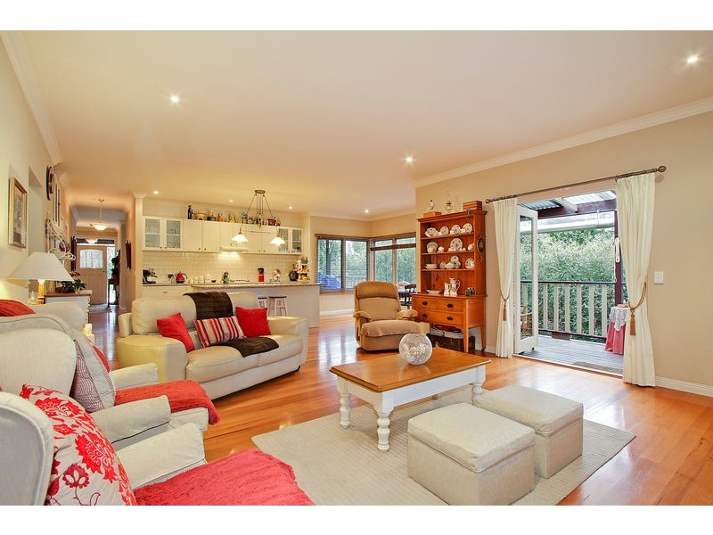 10 Henry Street, Woori Yallock VIC 3139