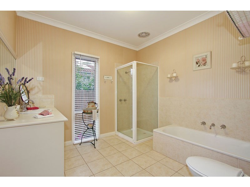 10 Henry Street, Woori Yallock VIC 3139