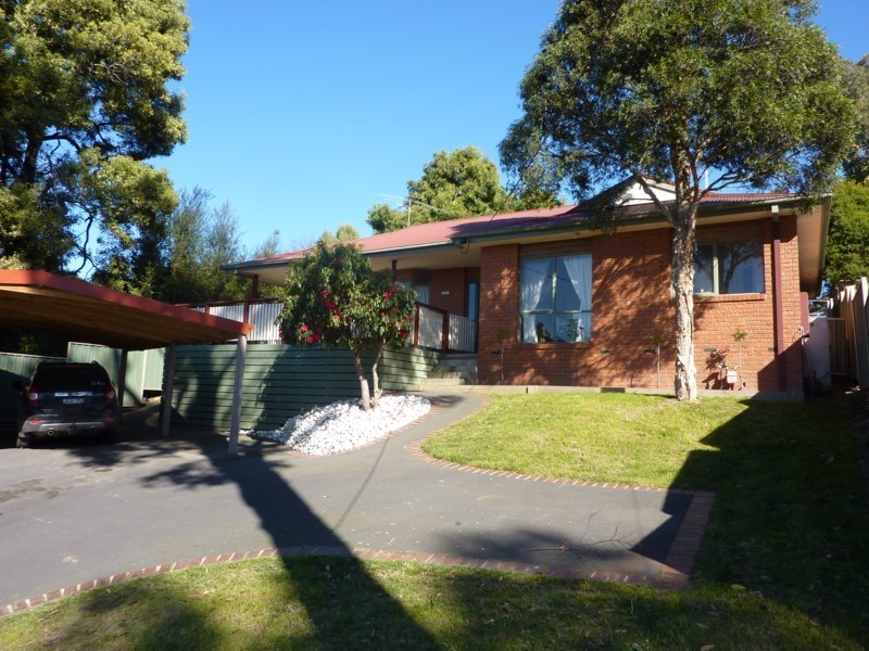 33 Russell Street, Mount Evelyn VIC 3796