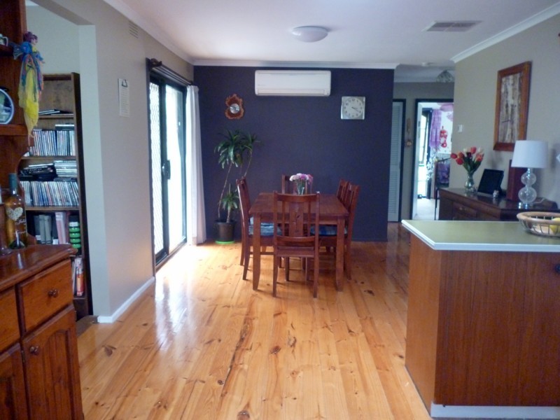 4 Ewarts Road, Don Valley VIC 3139