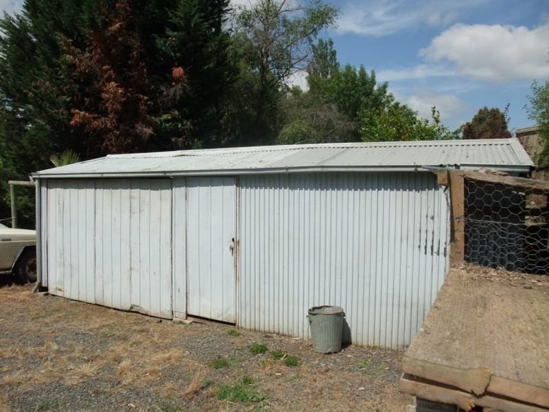 23 Railway Road, Seville VIC 3139