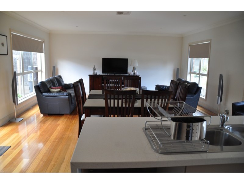 8/83-87 Maroondah Highway, Healesville VIC 3777