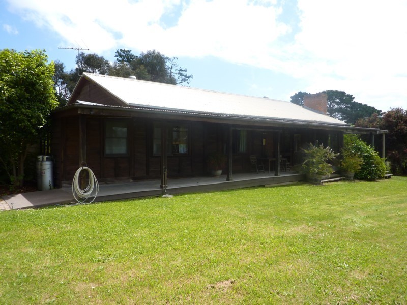 625 Victoria Road, Seville VIC 3139