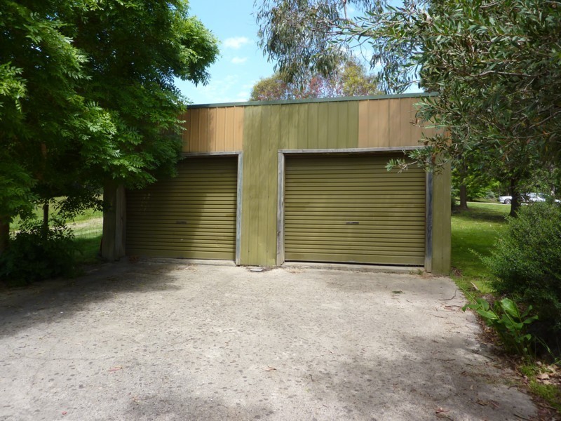 625 Victoria Road, Seville VIC 3139
