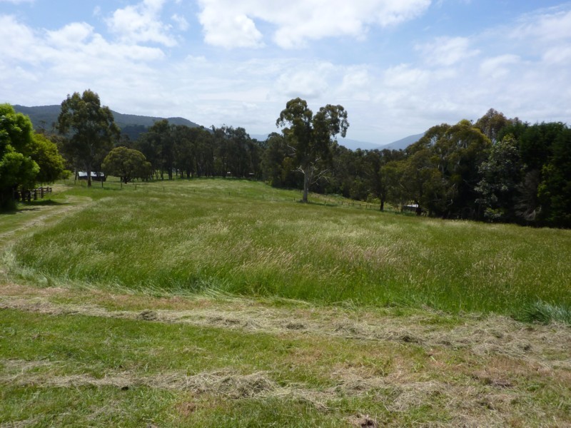 625 Victoria Road, Seville VIC 3139