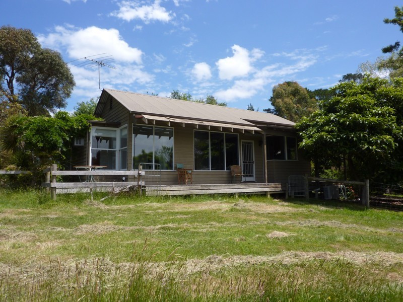 625 Victoria Road, Seville VIC 3139