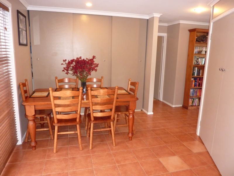 13 Valley Road, Seville VIC 3139
