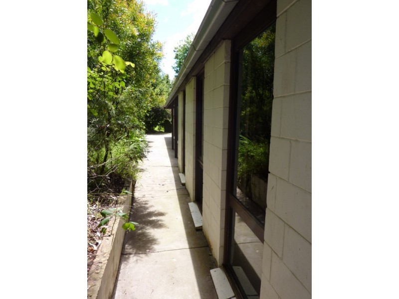 18 Old Warburton Highway, Seville VIC 3139