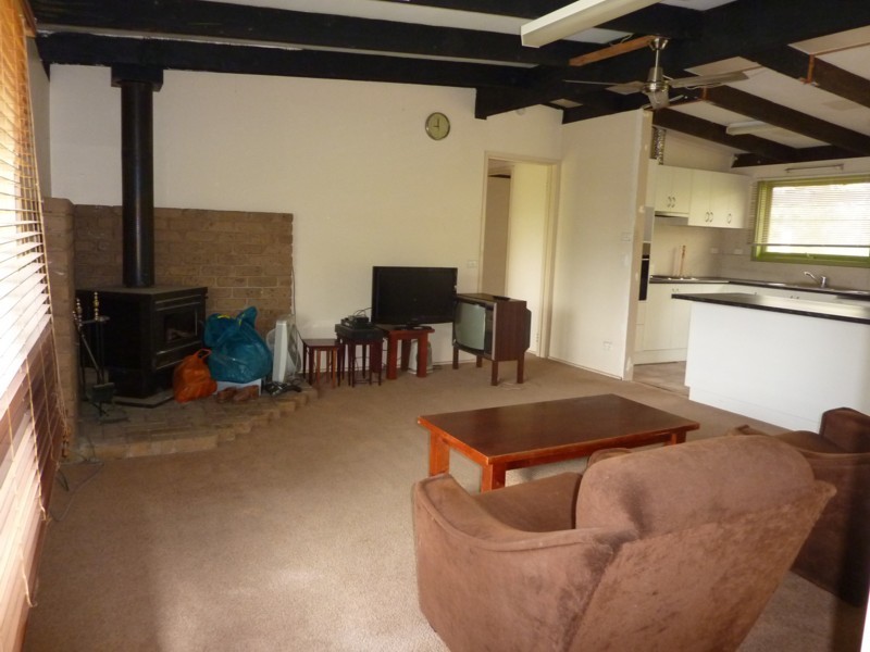 8 Alpine Boulevard, Launching Place VIC 3139