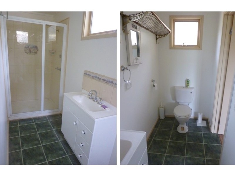 8 Alpine Boulevard, Launching Place VIC 3139