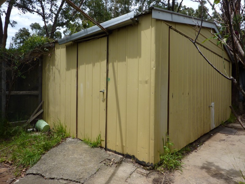 8 Alpine Boulevard, Launching Place VIC 3139