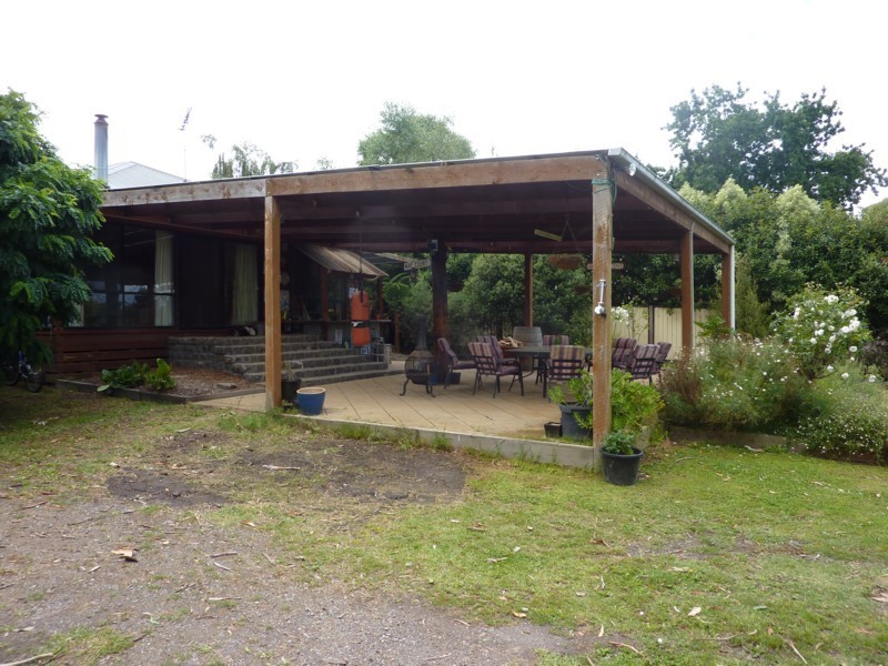 1508 Warburton Highway, Woori Yallock VIC 3139