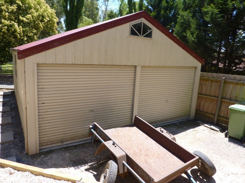 11 Winifred Street, Seville VIC 3139