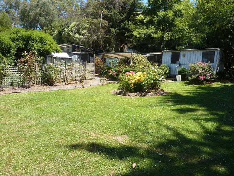 25 Glenvalley Crescent, Seville VIC 3139