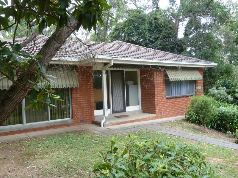 10 Murrumbung Road, Mount Evelyn VIC 3796