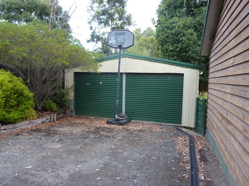 43 Railway Road, Seville VIC 3139