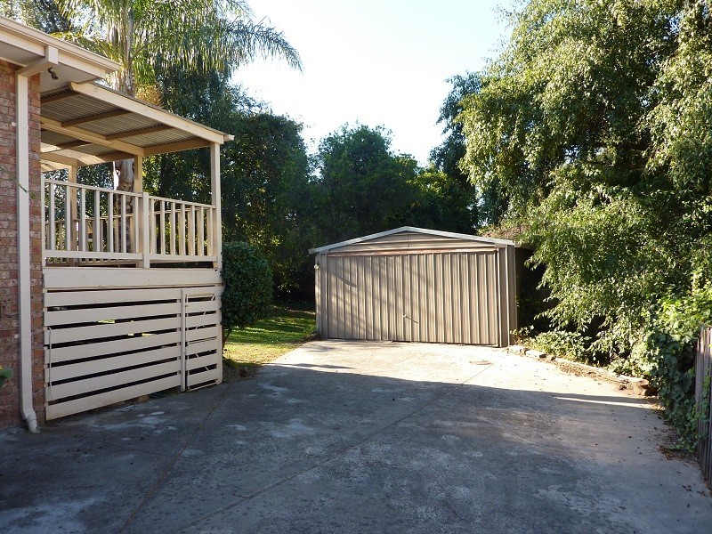 7 Normanberry Drive, Seville VIC 3139