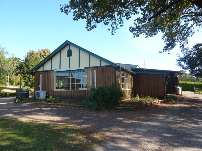 71 Wellington Road, Wandin North VIC 3139