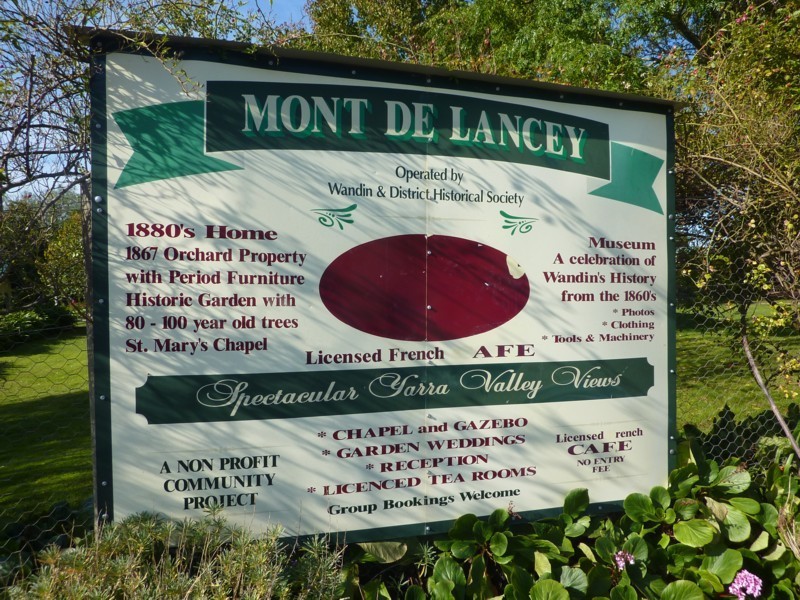 71 Wellington Road, Wandin North VIC 3139