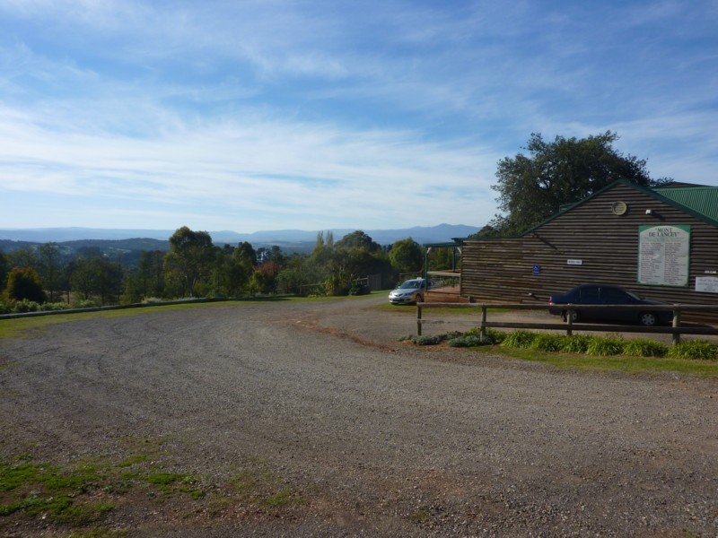 71 Wellington Road, Wandin North VIC 3139