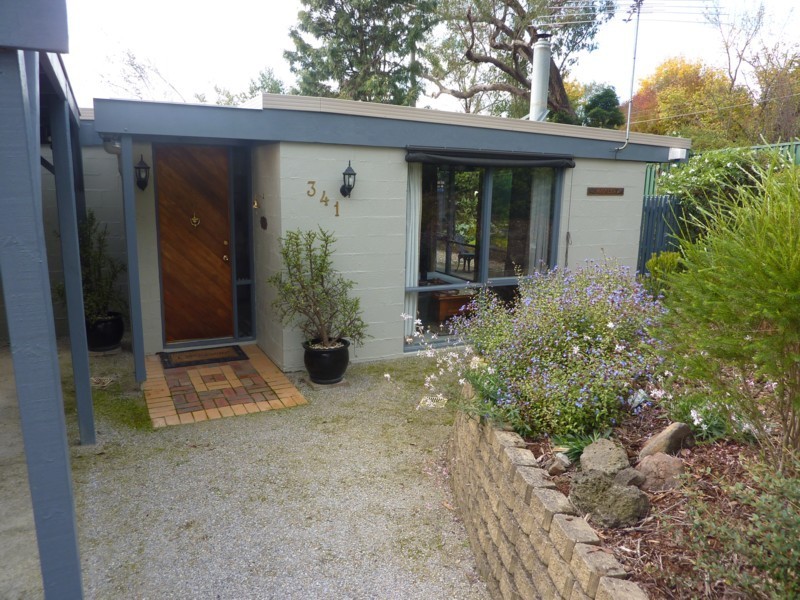 341 Warburton Highway, Wandin North VIC 3139