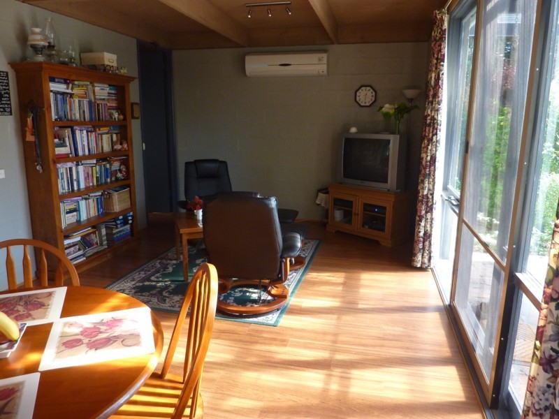 341 Warburton Highway, Wandin North VIC 3139