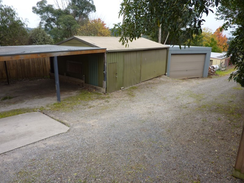 27 John Street, Wandin North VIC 3139