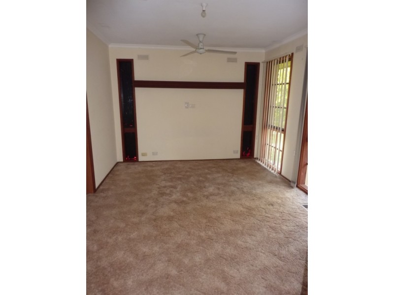 27 John Street, Wandin North VIC 3139