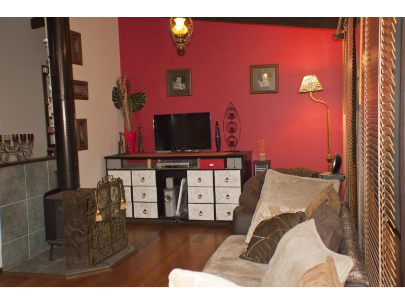 41 Railway Road, Mount Evelyn VIC 3796