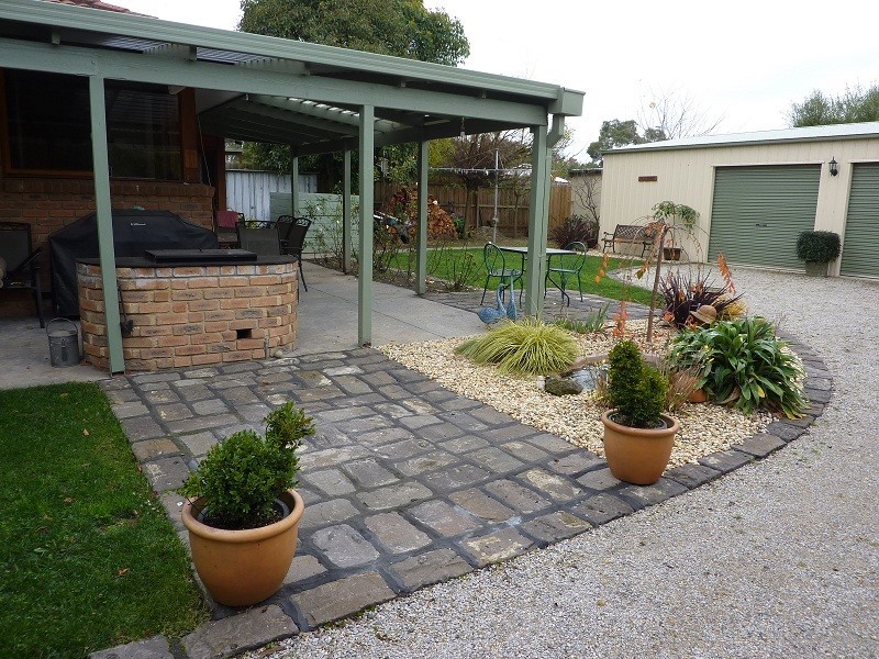 4 Hickman Place, Seville VIC 3139