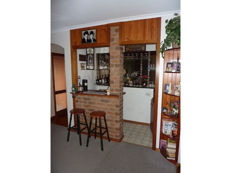 4 Hickman Place, Seville VIC 3139