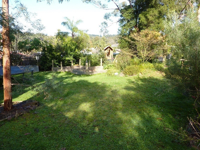 9 Park Street, Wandin North VIC 3139