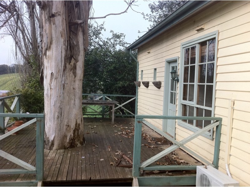 255A Beenak Road, Wandin North VIC 3139
