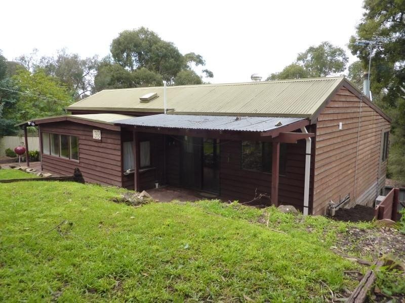 38 Old Warburton Highway, Seville VIC 3139