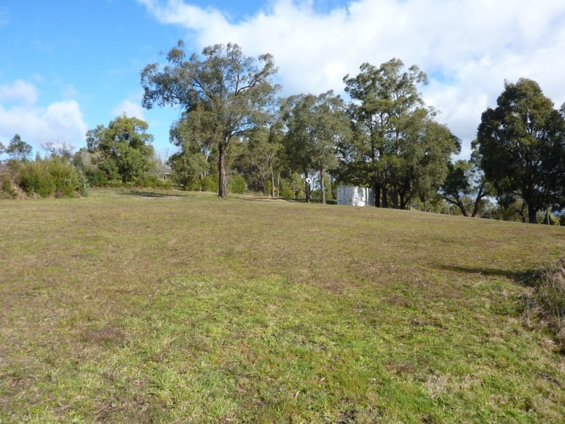 37 Lusatia Park Road, Woori Yallock VIC 3139